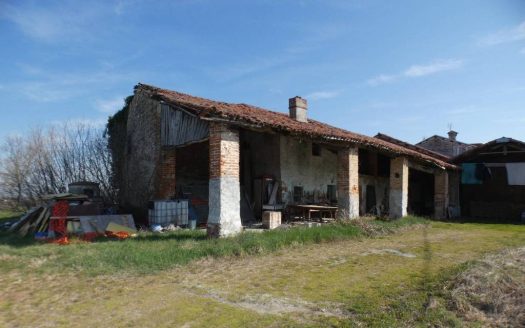 Rustico strada dei Bertini, Breolungi Mondovì