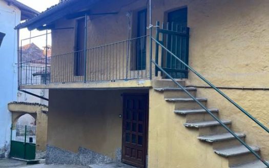 Casa indipendente,  Torre Mondovì