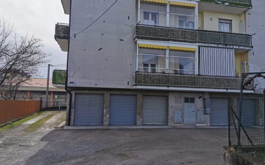 Box via Cuneo, Mondovì
