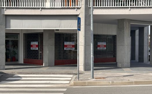 Negozio corso Europa, Ferrone, Mondovì