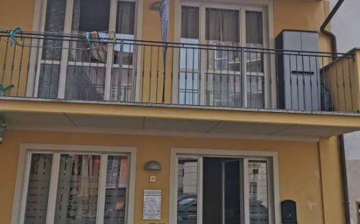 Casa indipendente via A. Gioda, Breo Mondovì